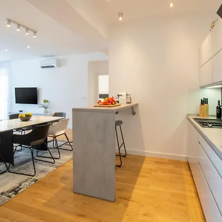 Luxury Mirage Apartmán