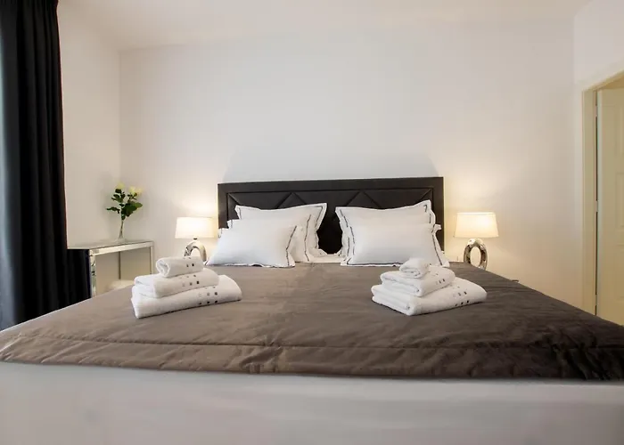 Luxury Mirage * Split