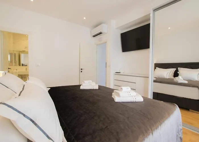 Luxury Mirage Apartment Split