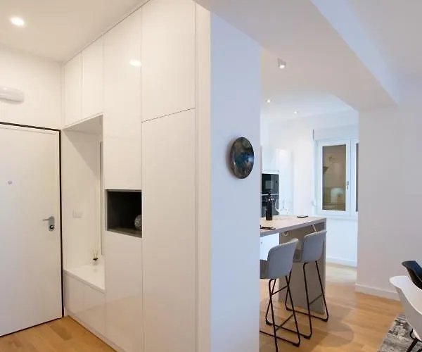 Luxury Mirage Apartment *